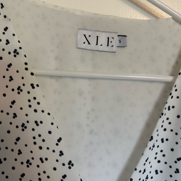 White wrap dress - Picture 3 of 4